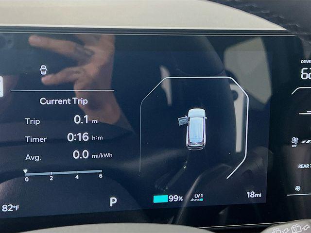 Photo of 2026 Ivory Kia EV9