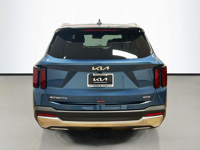 Photo of 2025 Mineral Blue Kia Sorento Plug-In Hybrid