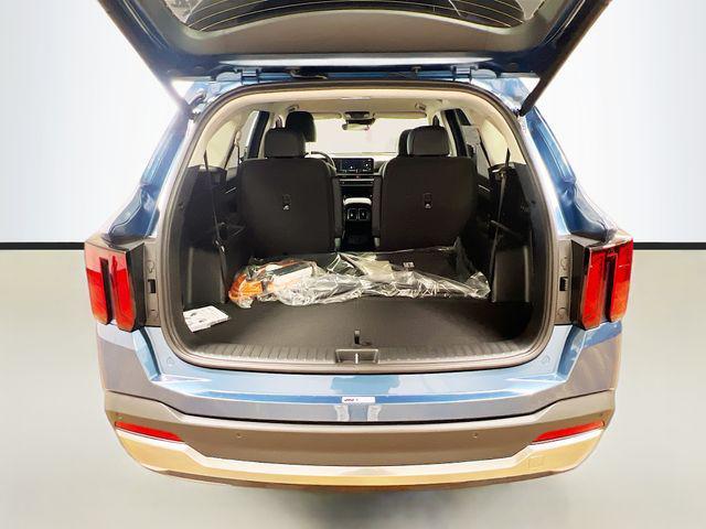 Photo of 2025 Mineral Blue Kia Sorento Plug-In Hybrid