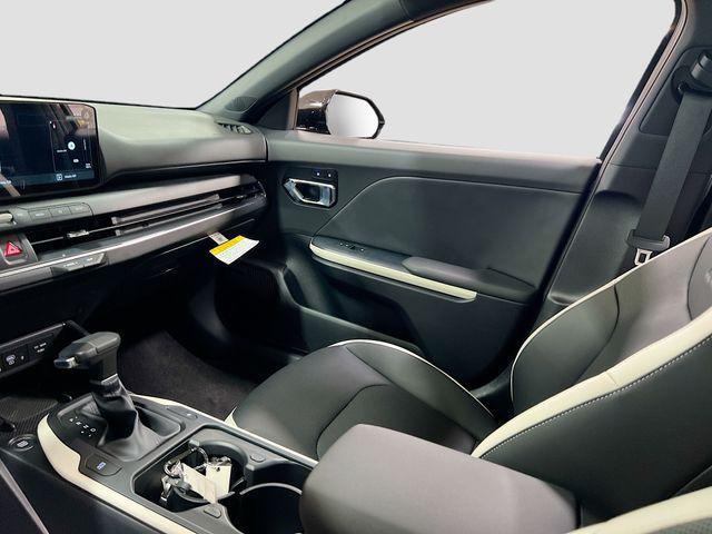 Photo of 2025 Interstellar Gray Kia K4