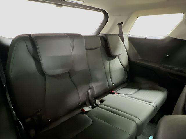 Photo of 2026 Astra Blue Kia Carnival