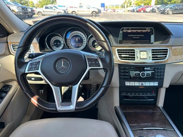 Photo of 2014 White Mercedes-Benz E-Class