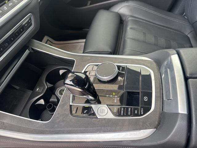 Photo of 2022 Phytonic Blue Metallic BMW X5