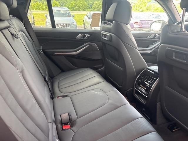 Photo of 2022 Phytonic Blue Metallic BMW X5