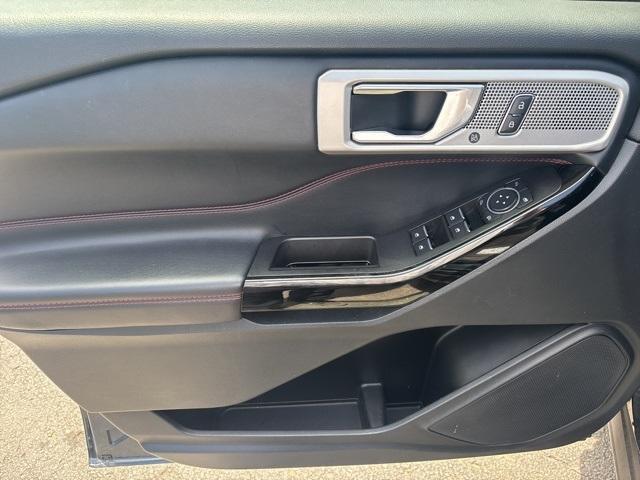 Photo of 2022 Stone Blue Metallic Ford Explorer