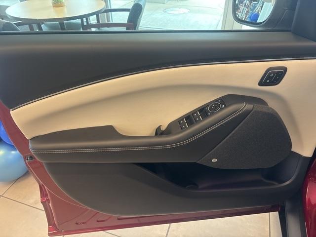 Photo of 2025 Molten Ford Mustang Mach-E