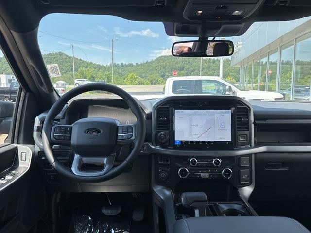 Photo of 2025 Agate Black Metallic Ford F-150