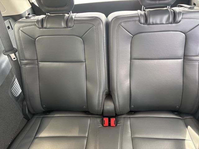 Photo of 2025 Harbor Gray Lincoln Aviator