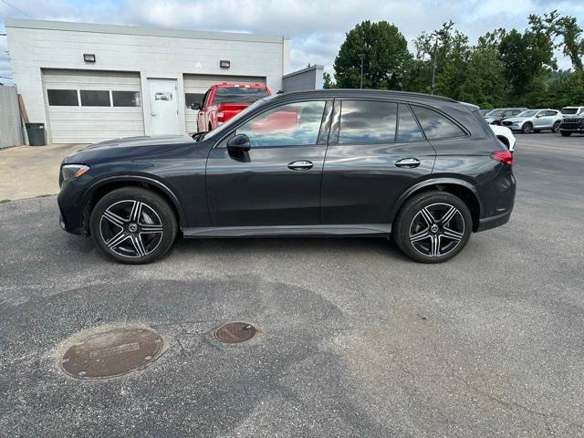 Photo of 2024 Starling Blue Metallic Mercedes-Benz GLC 300