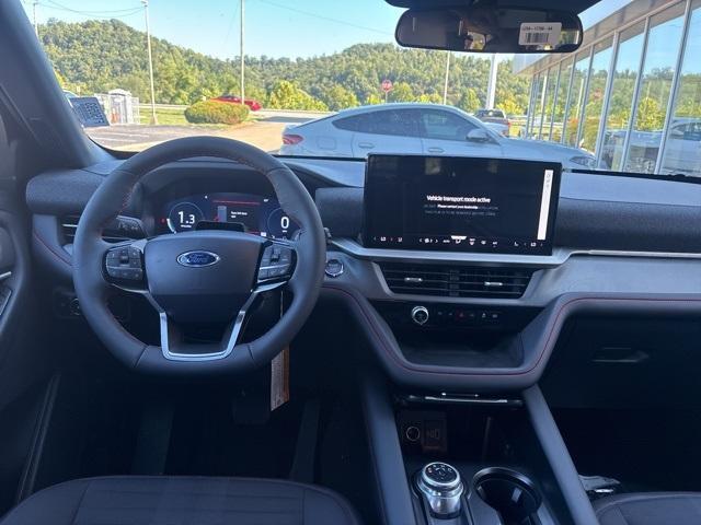 Photo of 2025 Agate Black Metallic Ford Explorer