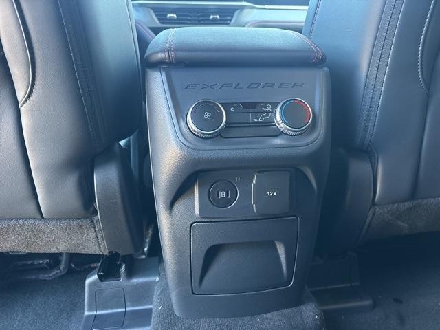 Photo of 2025 Agate Black Metallic Ford Explorer