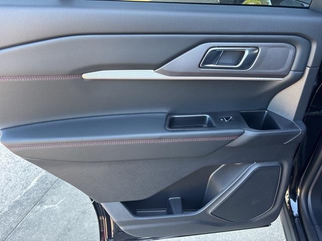 Photo of 2025 Agate Black Metallic Ford Explorer