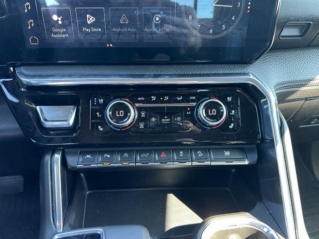 Photo of 2023 Onyx Black GMC Sierra 1500