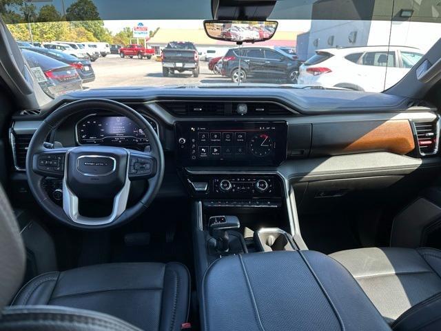 Photo of 2023 Onyx Black GMC Sierra 1500