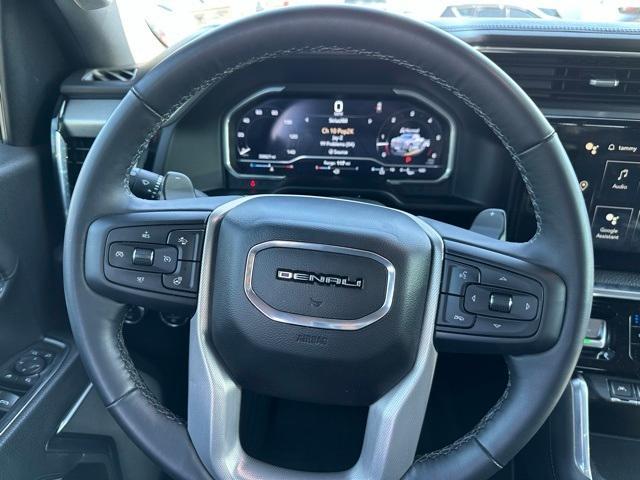 Photo of 2023 Onyx Black GMC Sierra 1500