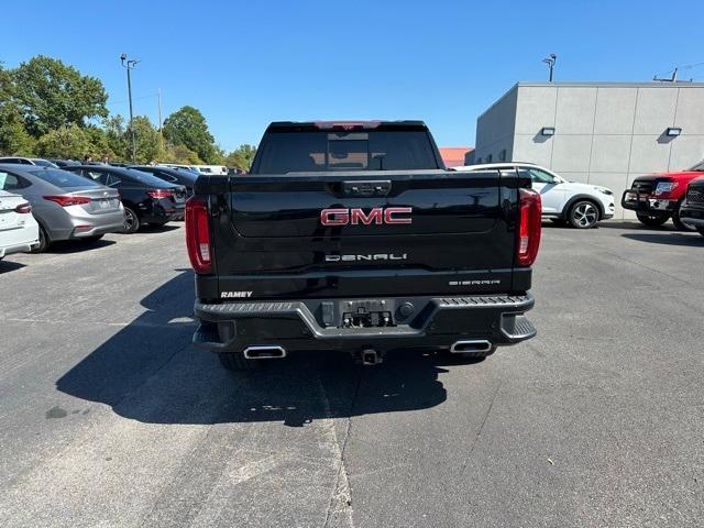 Photo of 2023 Onyx Black GMC Sierra 1500