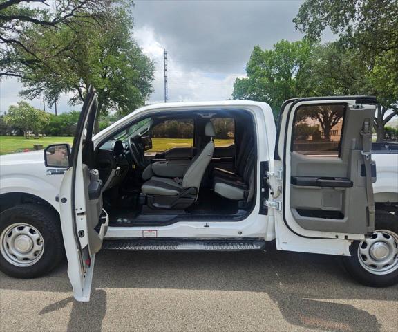 Photo of 2018 Oxford White Ford F-150