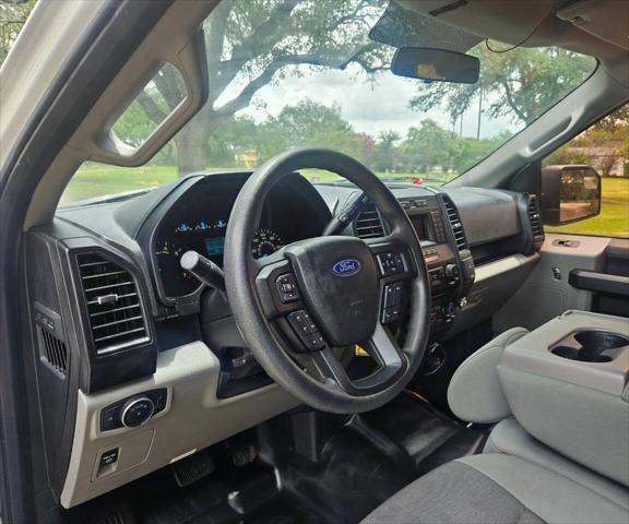 Photo of 2018 Oxford White Ford F-150