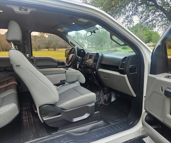 Photo of 2018 Oxford White Ford F-150