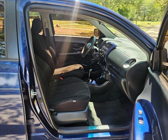 Photo of 2013 Silver Ignition Scion xD