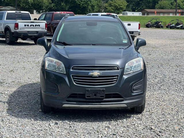 Photo of 2016 Cyber Gray Metallic Chevrolet Trax