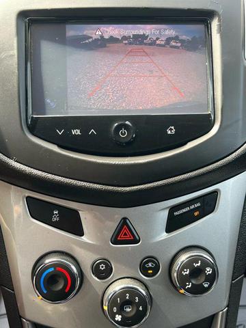 Photo of 2016 Cyber Gray Metallic Chevrolet Trax