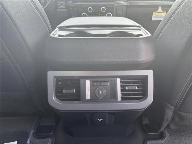 Photo of 2025 Star White Metallic Tri-Coat Ford F-250