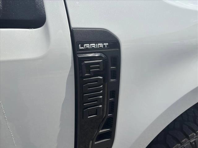 Photo of 2025 Star White Metallic Tri-Coat Ford F-250