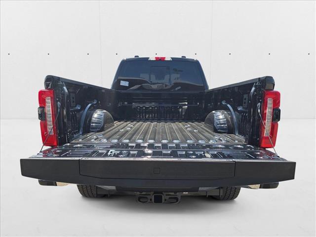 Photo of 2025 Agate Black Metallic Ford F-350