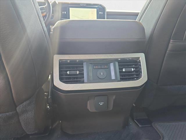 Photo of 2025 Agate Black Metallic Ford F-350