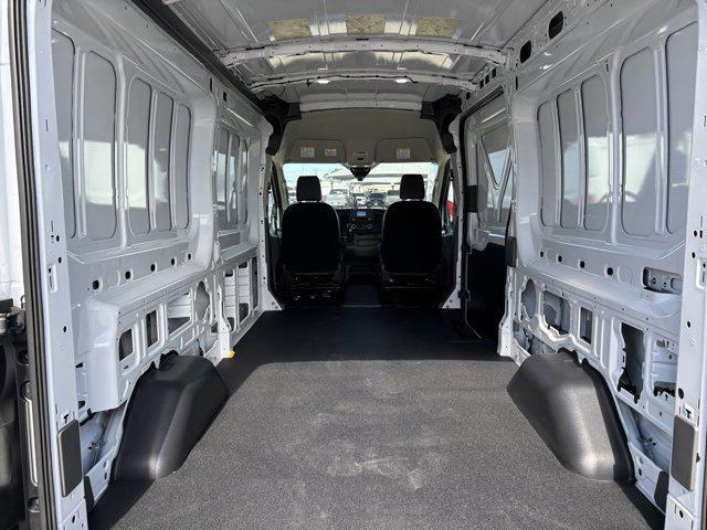 Photo of 2025 Oxford White Ford Transit-250