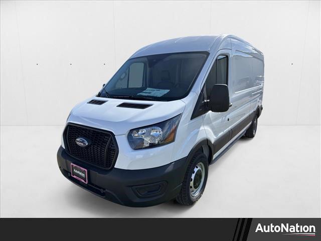 Photo of 2025 Oxford White Ford Transit-250