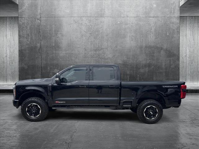 Photo of 2025 Agate Black Metallic Ford F-250