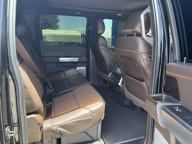 Photo of 2024 Agate Black Metallic Ford F-250