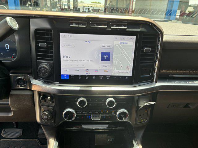 Photo of 2024 Agate Black Metallic Ford F-250