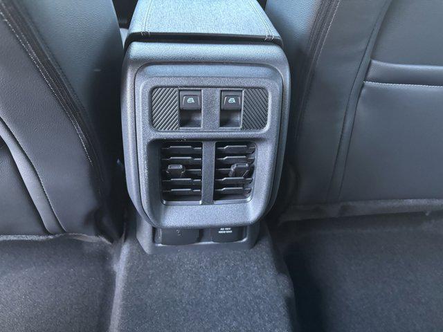 Photo of 2025 Eruption Green Metallic Ford Bronco