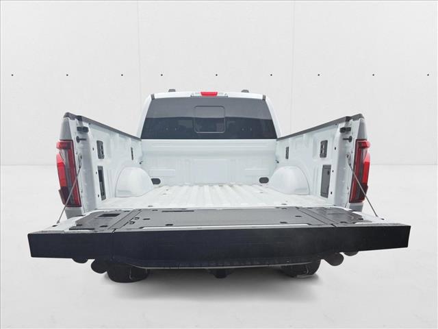 Photo of 2025 Oxford White Ford F-150