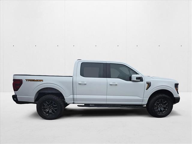 Photo of 2025 Oxford White Ford F-150