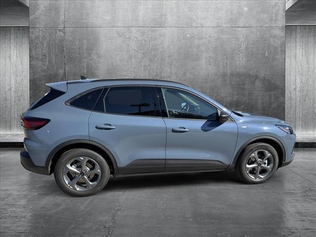 Photo of 2025 Vapor Blue Metallic Ford Escape