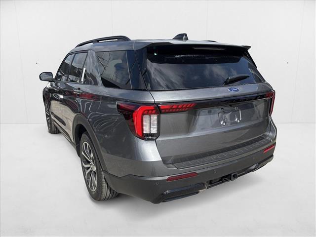 Photo of 2025 Carbonized Gray Metallic Ford Explorer