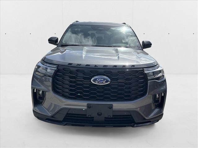 Photo of 2025 Carbonized Gray Metallic Ford Explorer