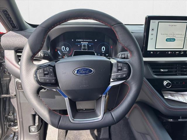 Photo of 2025 Carbonized Gray Metallic Ford Explorer