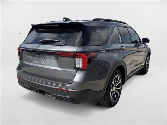 Photo of 2025 Carbonized Gray Metallic Ford Explorer