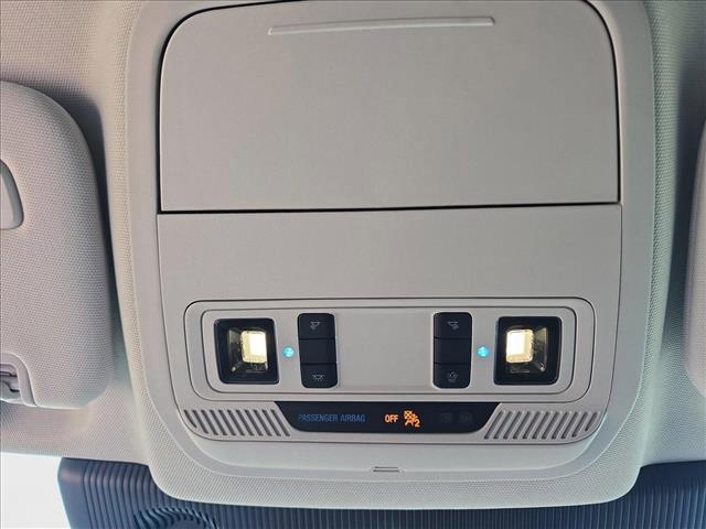 Photo of 2025 Space White Metallic Ford Explorer