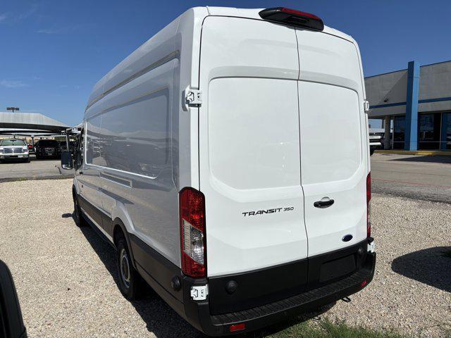 Photo of 2025 Oxford White Ford Transit-350