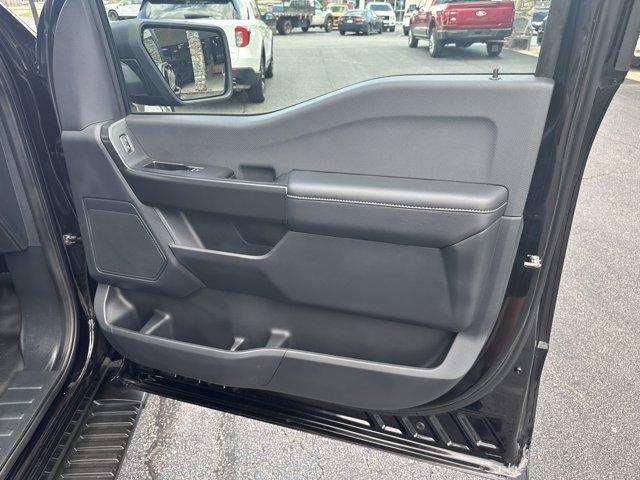Photo of 2024 Agate Black Metallic Ford F-150