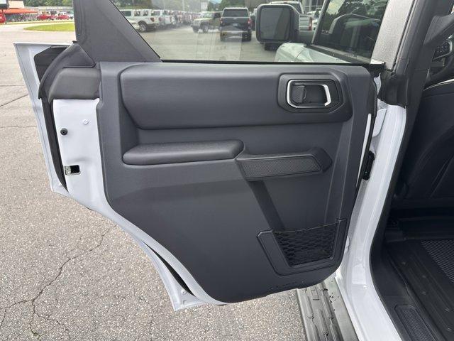 Photo of 2025 Oxford White Ford Bronco