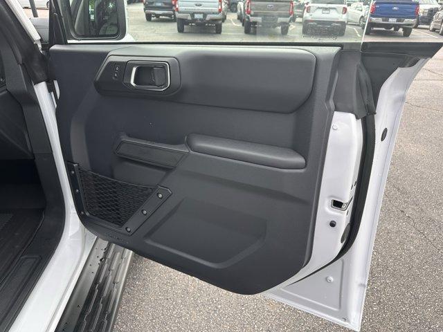 Photo of 2025 Oxford White Ford Bronco