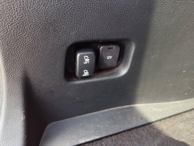 Photo of 2019 Magnetic Metallic Ford Edge