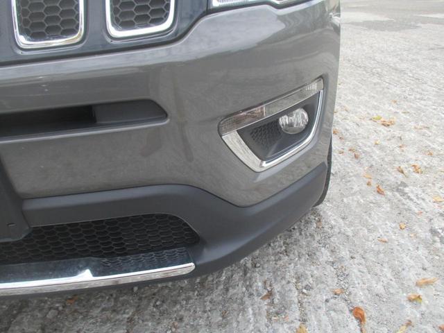 Photo of 2021 Gray Jeep Compass